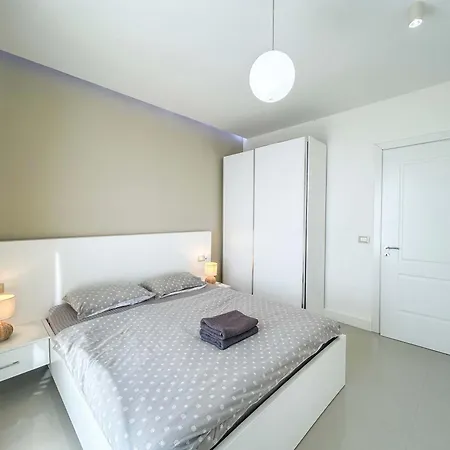 Select 727 Apartament *