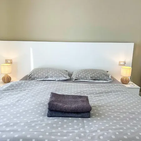 Select 727 Apartament Durrës